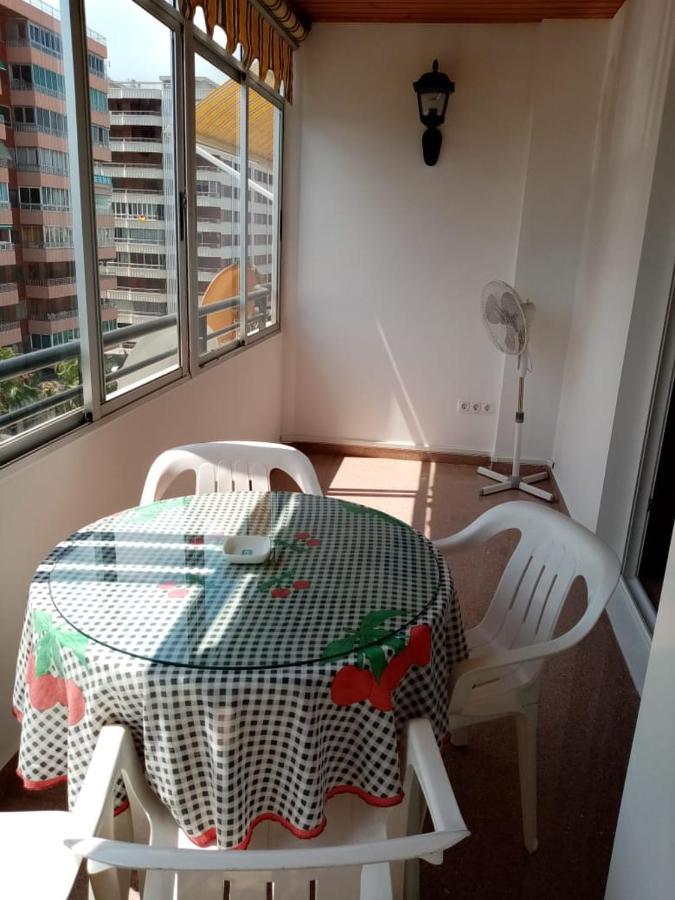 Appartamento Apartamento Con Buena Vista Torrevieja Esterno foto
