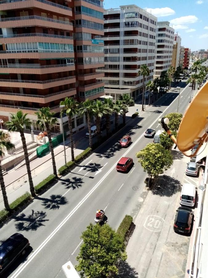 Appartamento Apartamento Con Buena Vista Torrevieja Esterno foto