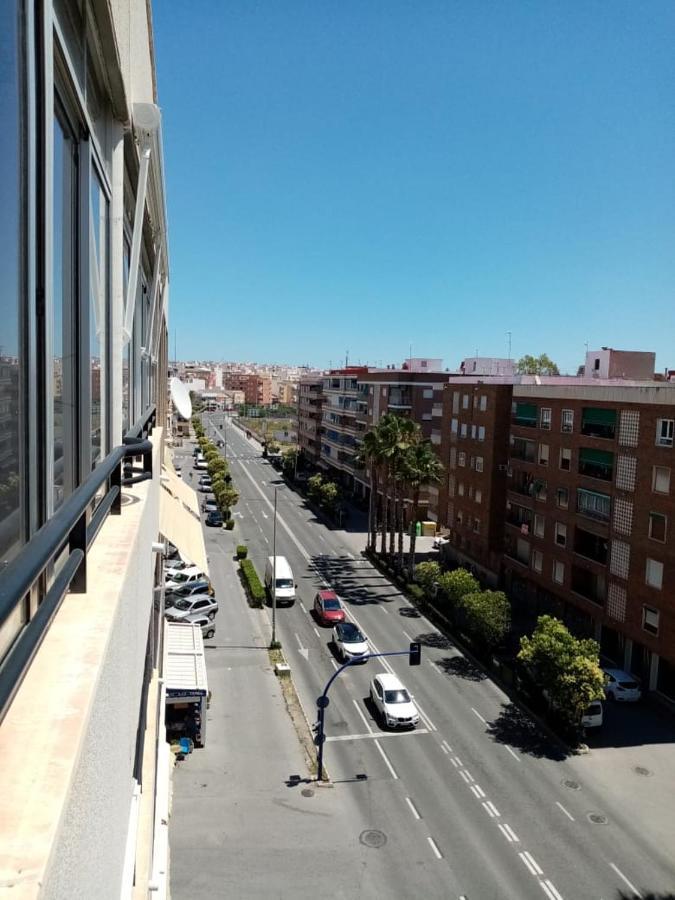 Appartamento Apartamento Con Buena Vista Torrevieja Esterno foto