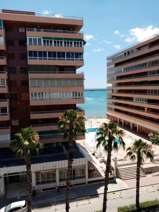 Appartamento Apartamento Con Buena Vista Torrevieja Esterno foto