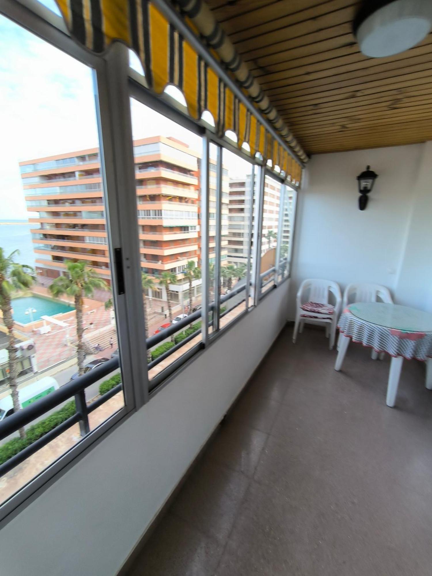 Appartamento Apartamento Con Buena Vista Torrevieja Esterno foto