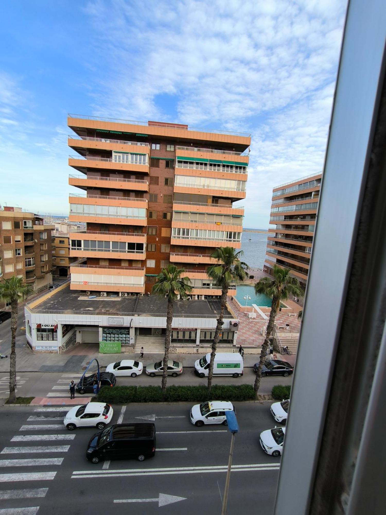 Appartamento Apartamento Con Buena Vista Torrevieja Esterno foto